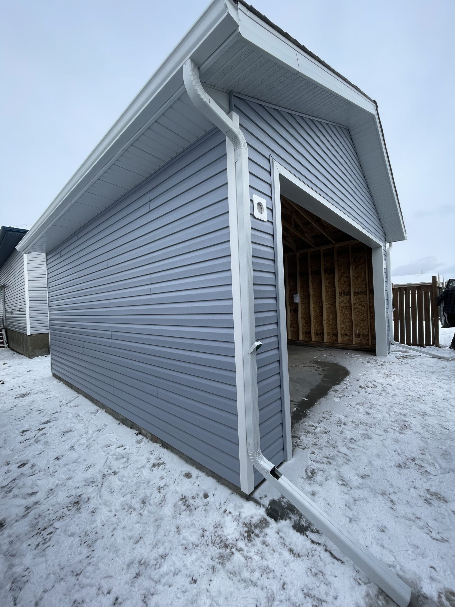 Continuous Aluminum eavestroughing Spruce Grove (2)