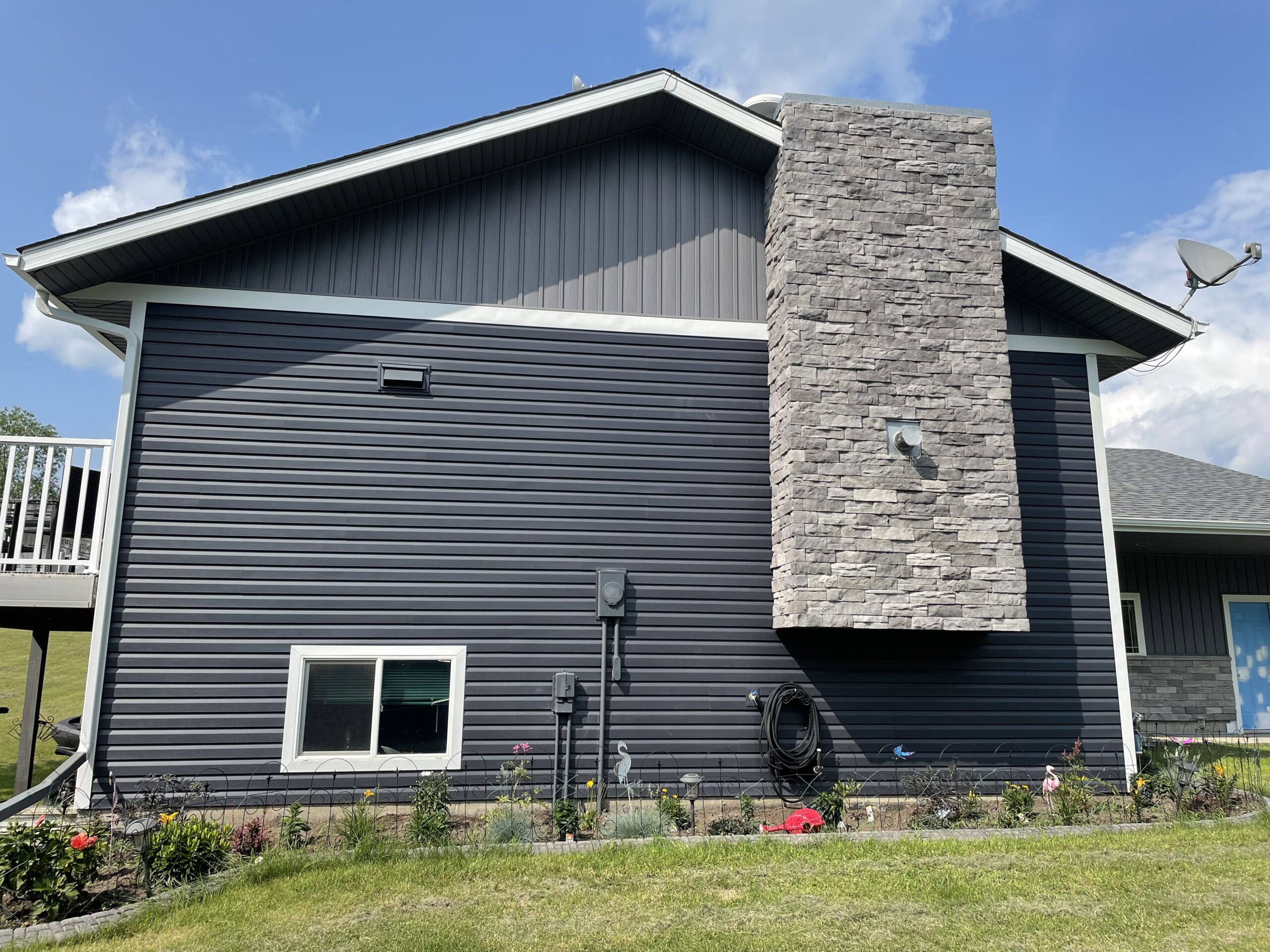 Exterior Renovation in Parkland County (14)
