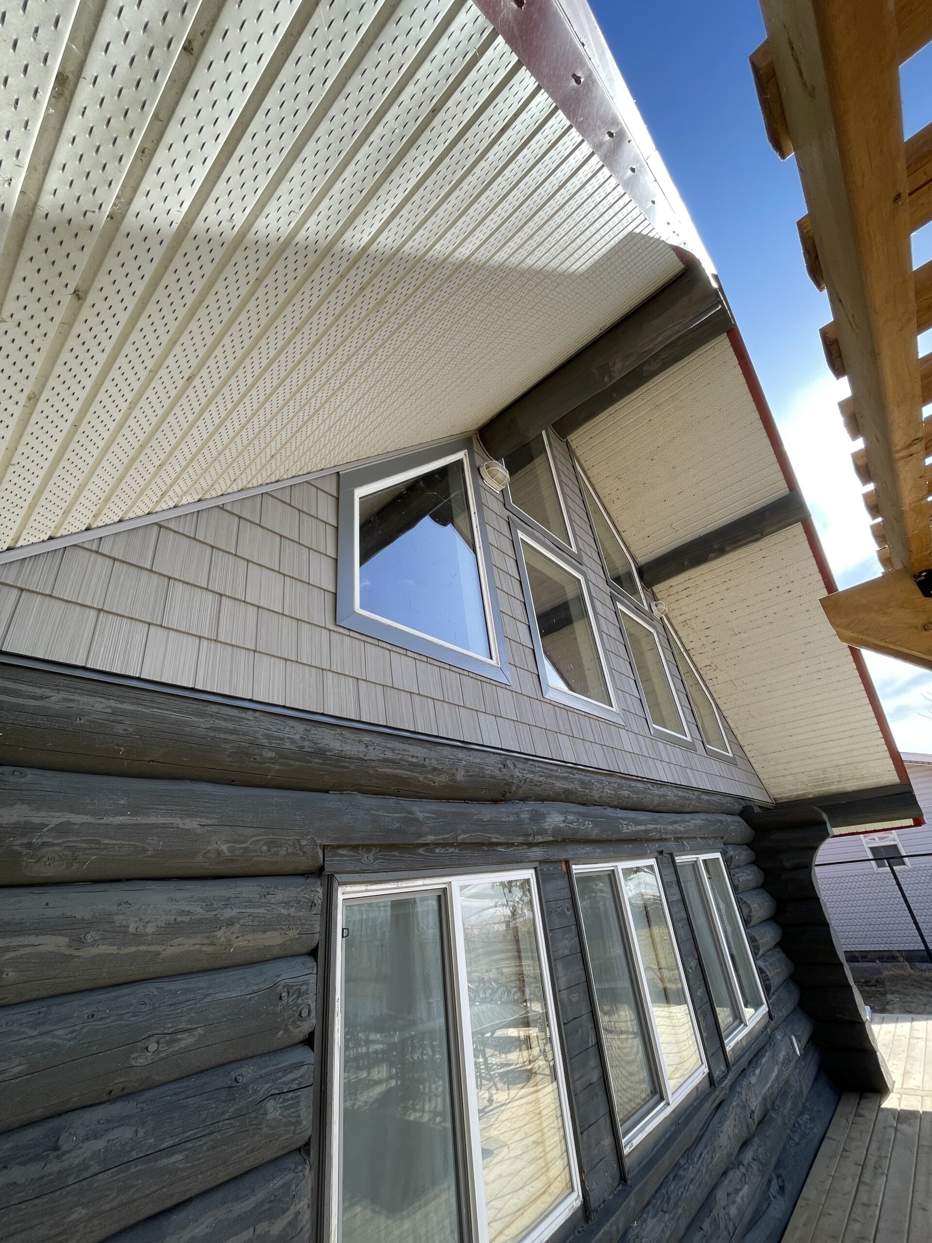 Vinyl Shake Siding in Alberta Beach