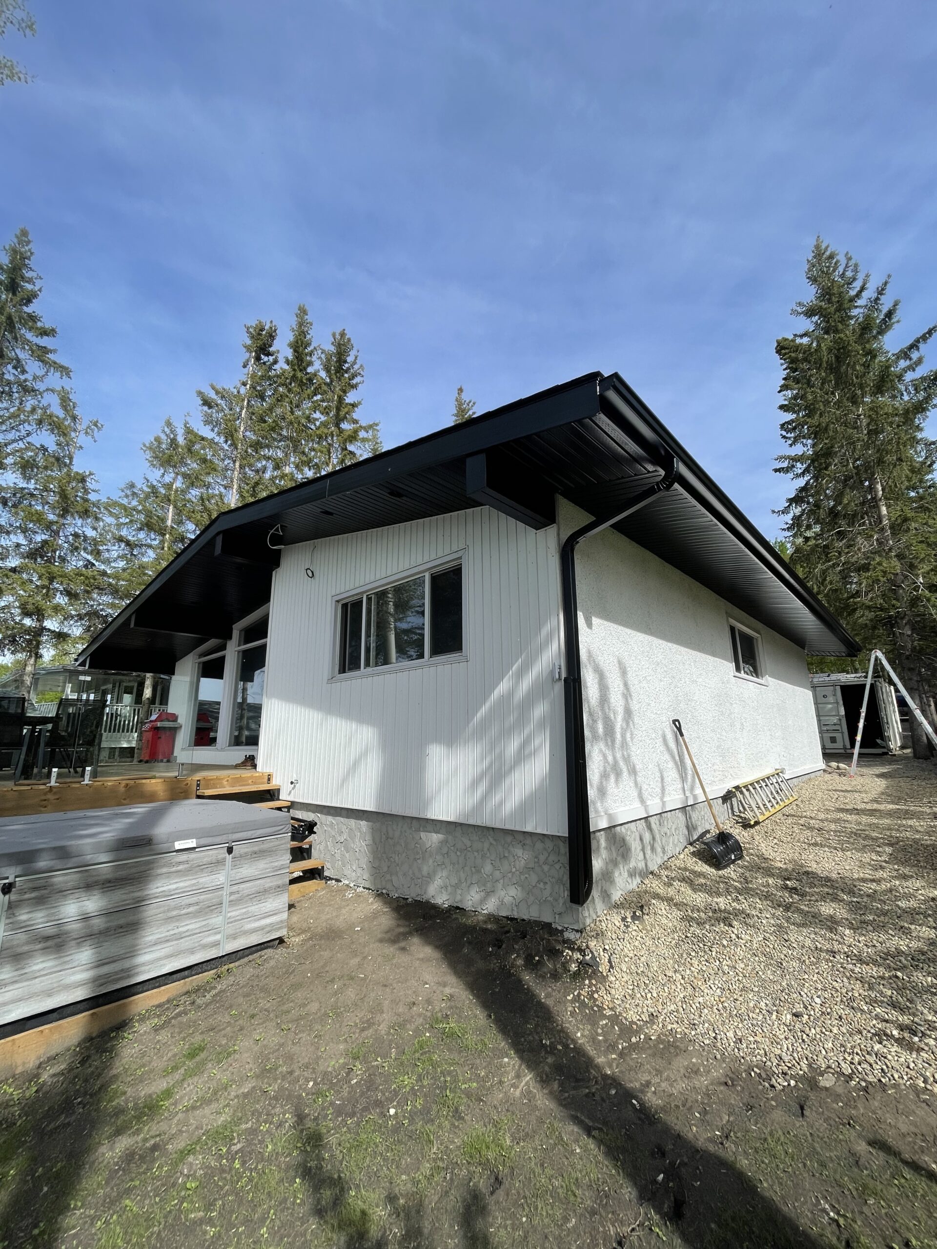 Black Soffit and Fascia in Lac Ste. Anne County